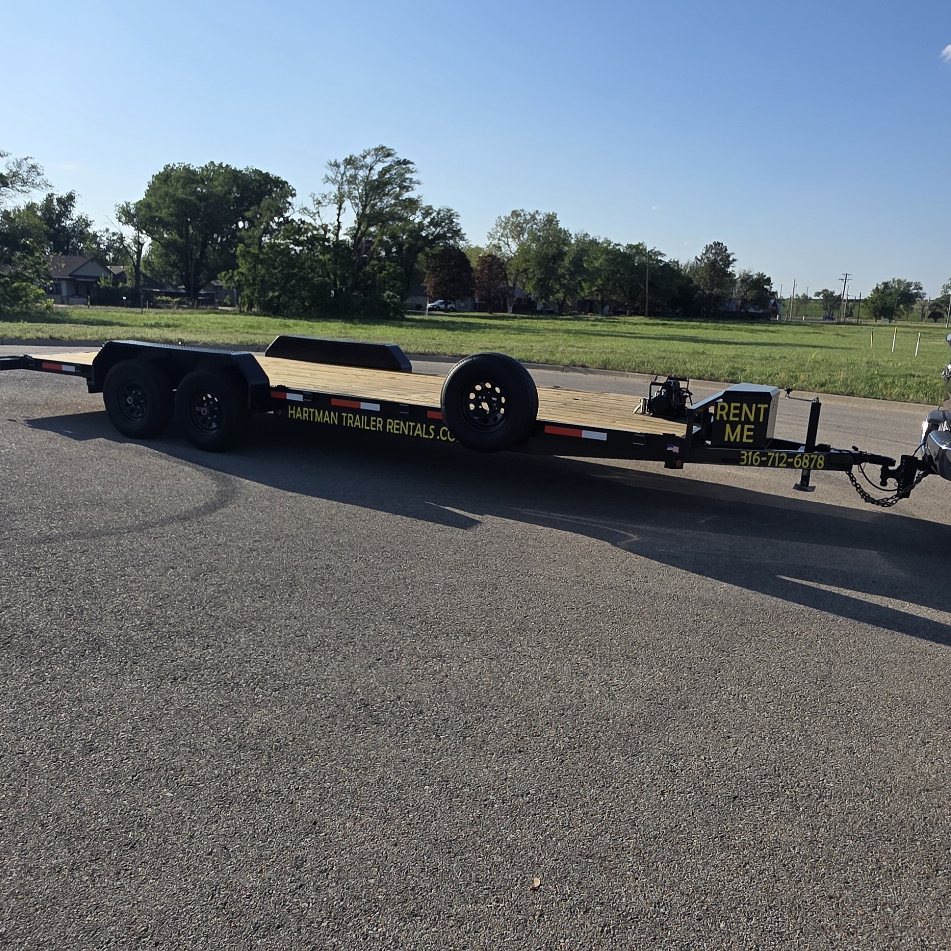 24' car hauler trailer for rent in Wichita, KS