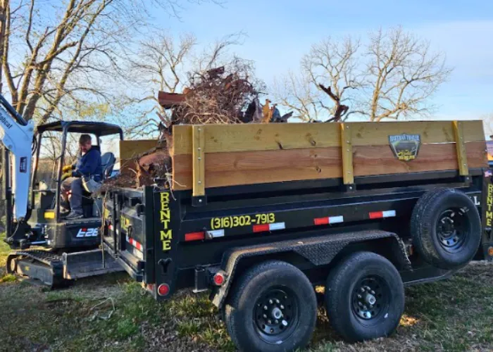 11 yard U-Fill-It dump trailer delivered in Wichita, KS