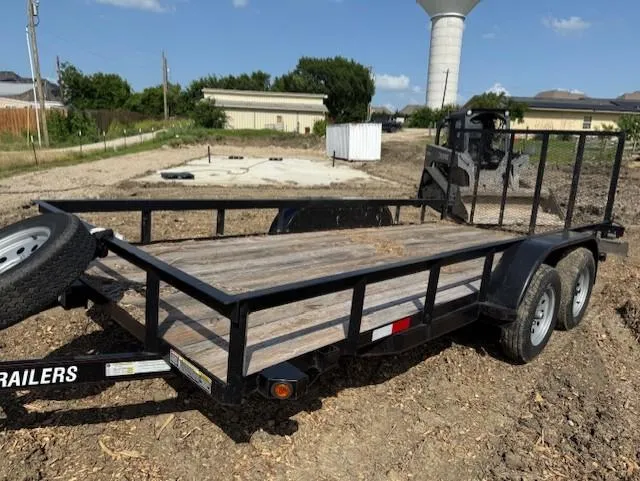 16ft Tandem Utility